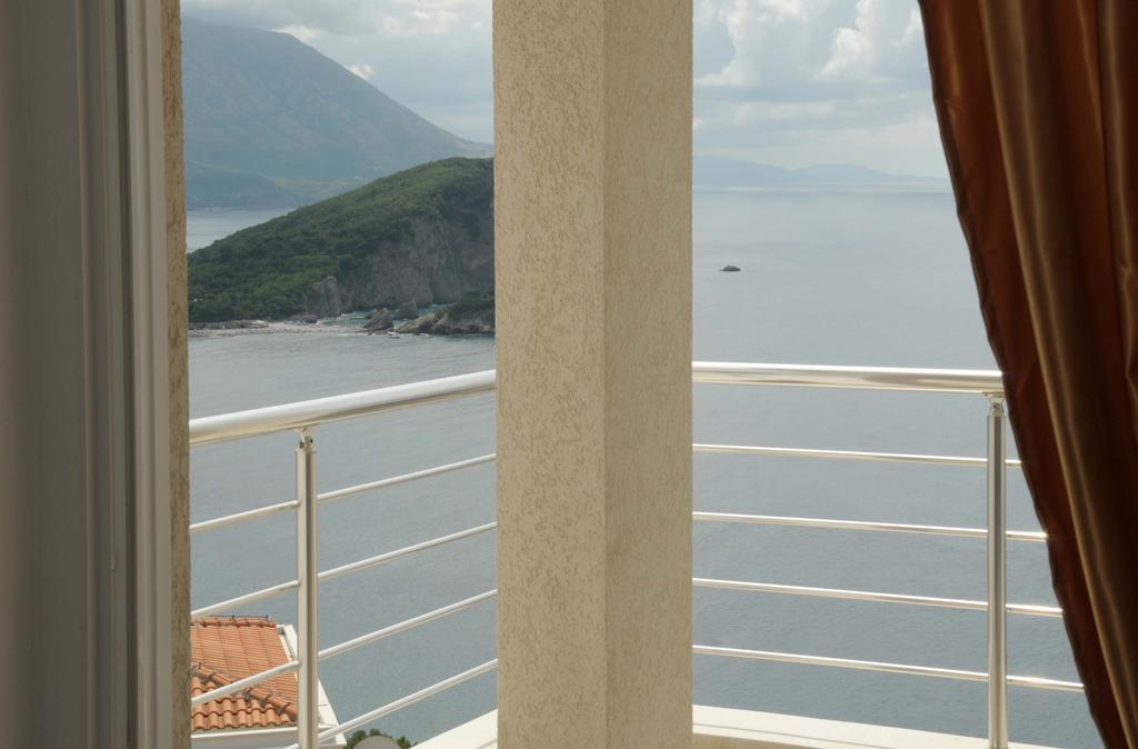 Spas Apartment Budva